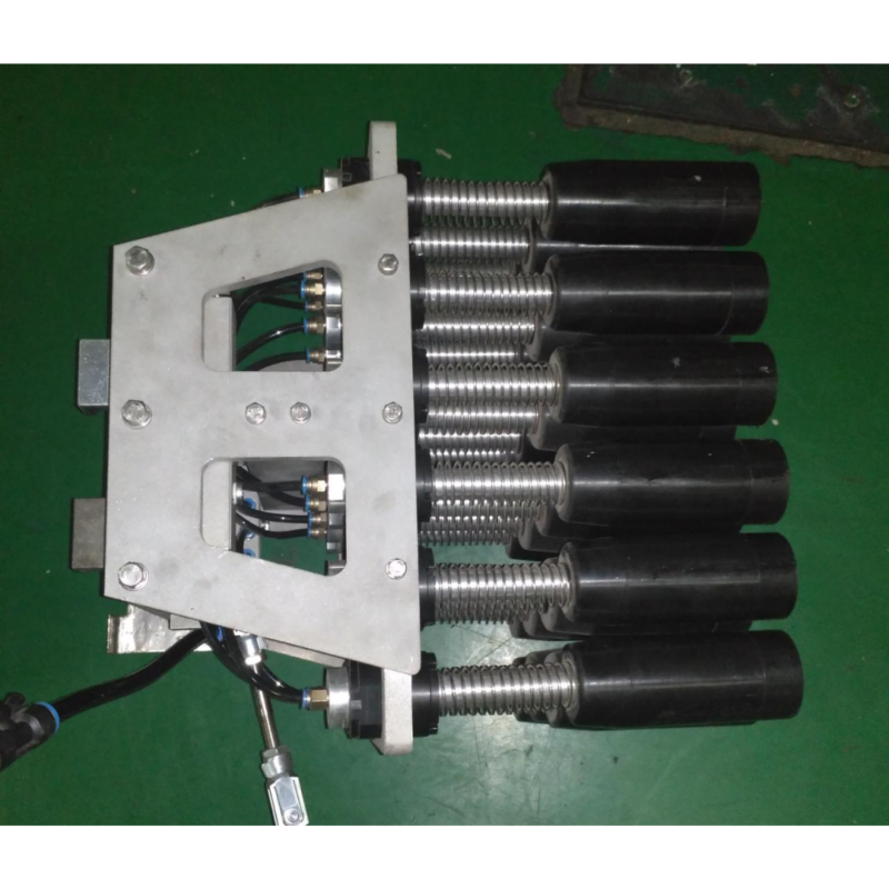 GRIPPER PICK AND PLACE