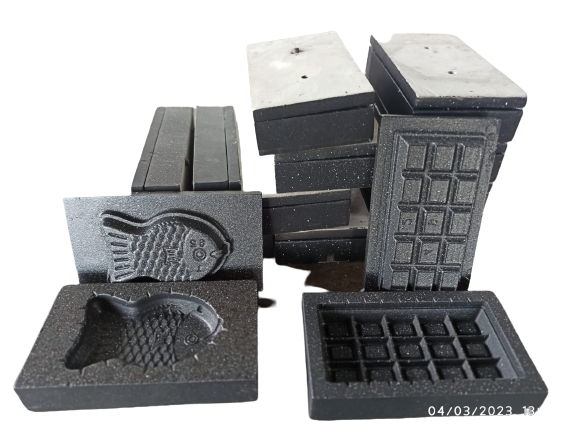 RECOATING MOULD MONAKA